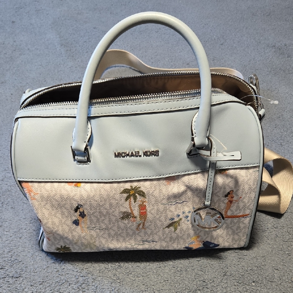Michael Kors Jet Set Girls Travel Medium Duffle Bag - Bright White NWT